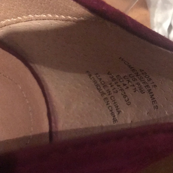 Brand new lands end heels - Picture 3 of 4